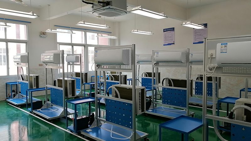 上海聚氨酯冷库板：揭秘其性能与选型关键**